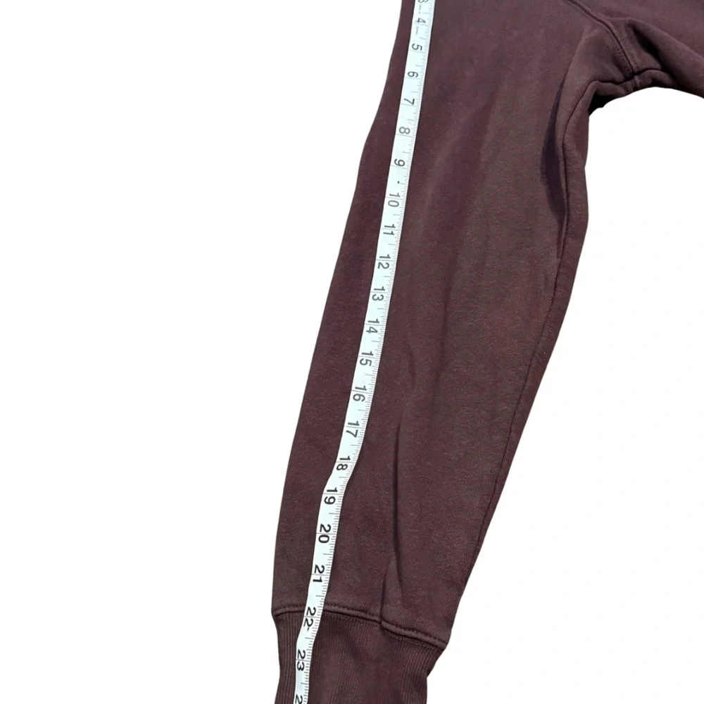The North Face Men’s Burgundy‎ Hoodie Medium Logo Sweatshirt Pullover